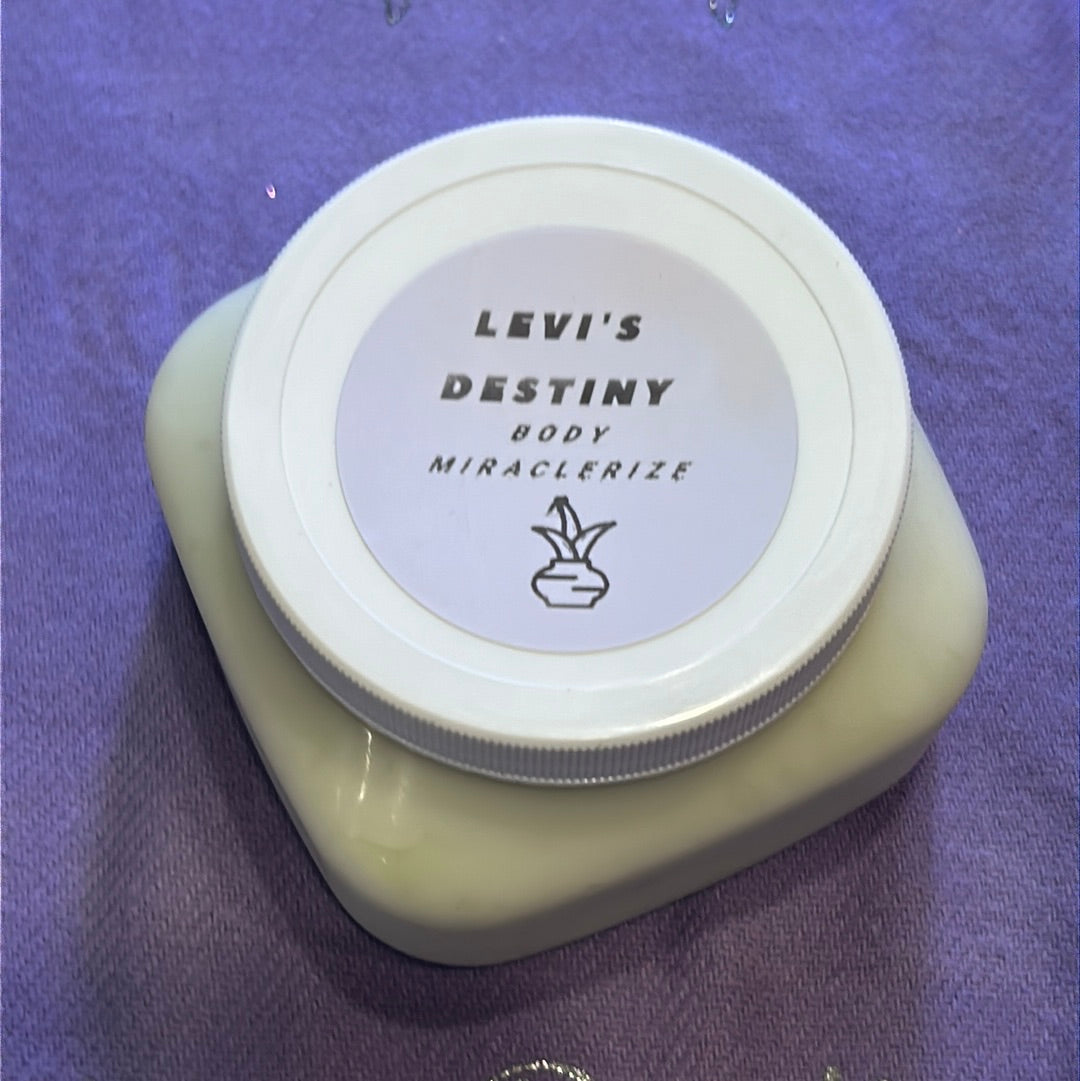 Levi’s Destiny Body Miraclerize